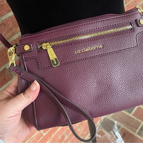Liz Claiborne Plum Pebbled Leather Crossbody Bag — NWT - Picture 3 of 9